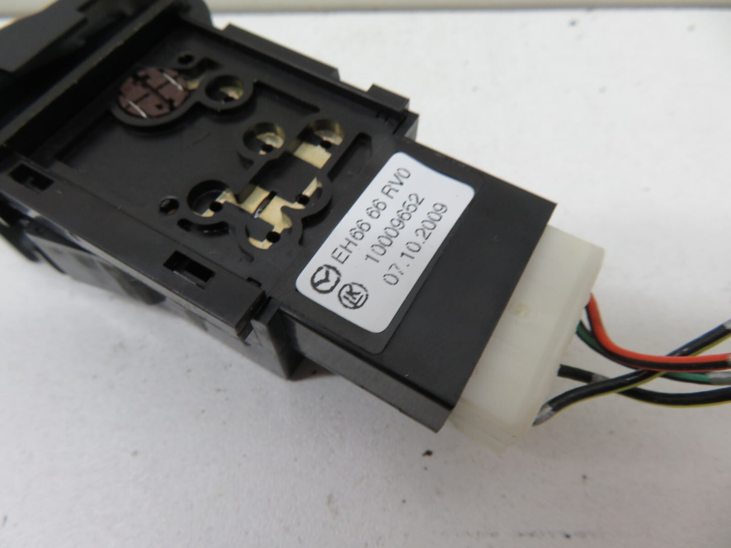 MAZDA CX7 RVM SWITCH EH6666RV0 2008-2012 1414-10