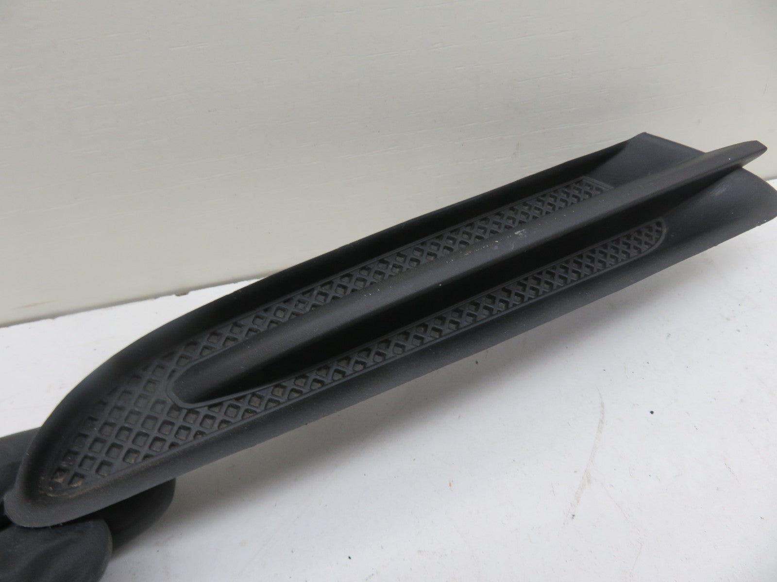 VAUXHALL MOKKA OSF DRIVER FRONT BUMPER TRIM 2012-2016 1147-3