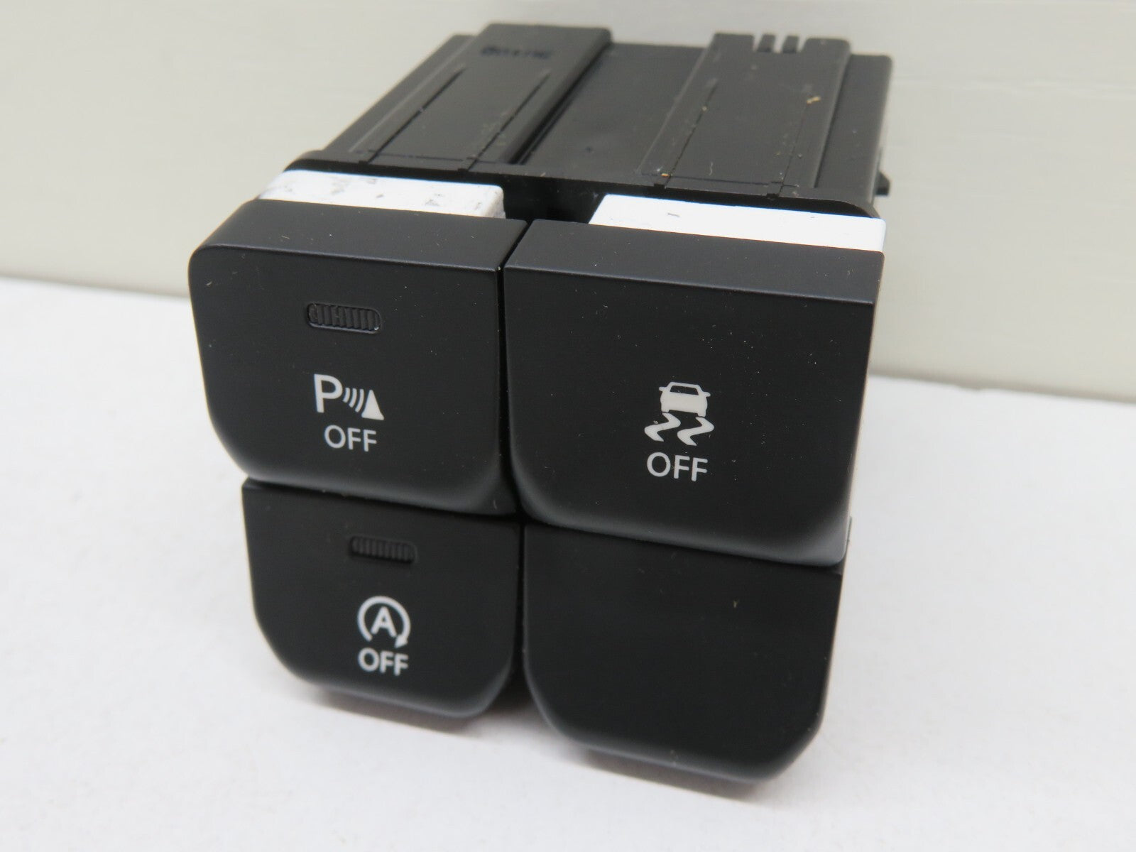 KIA RIO TRACTION CONTROL SWITCHES 299107845 2011-2014 #1247-13