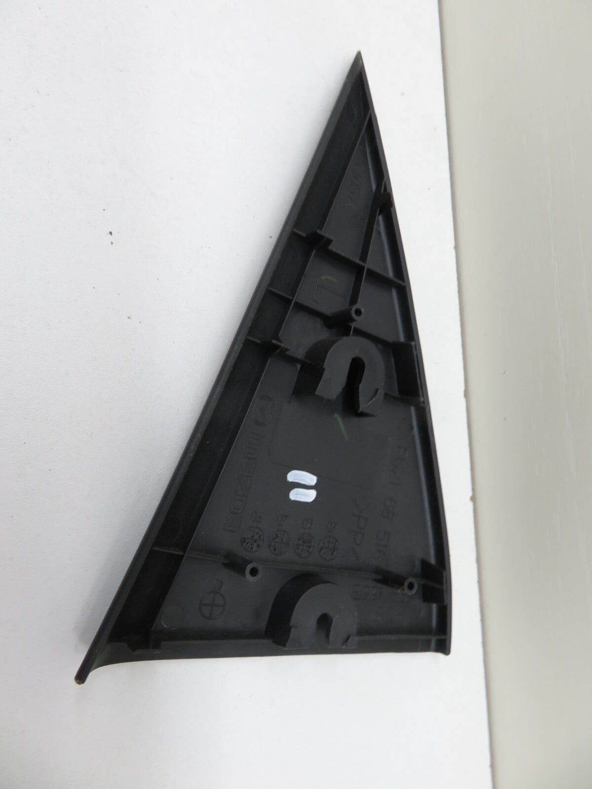 MAZDA CX7 NS PASSENGER INTERIOR MIRROR DOOR TRIM  2008-2012 1325-11