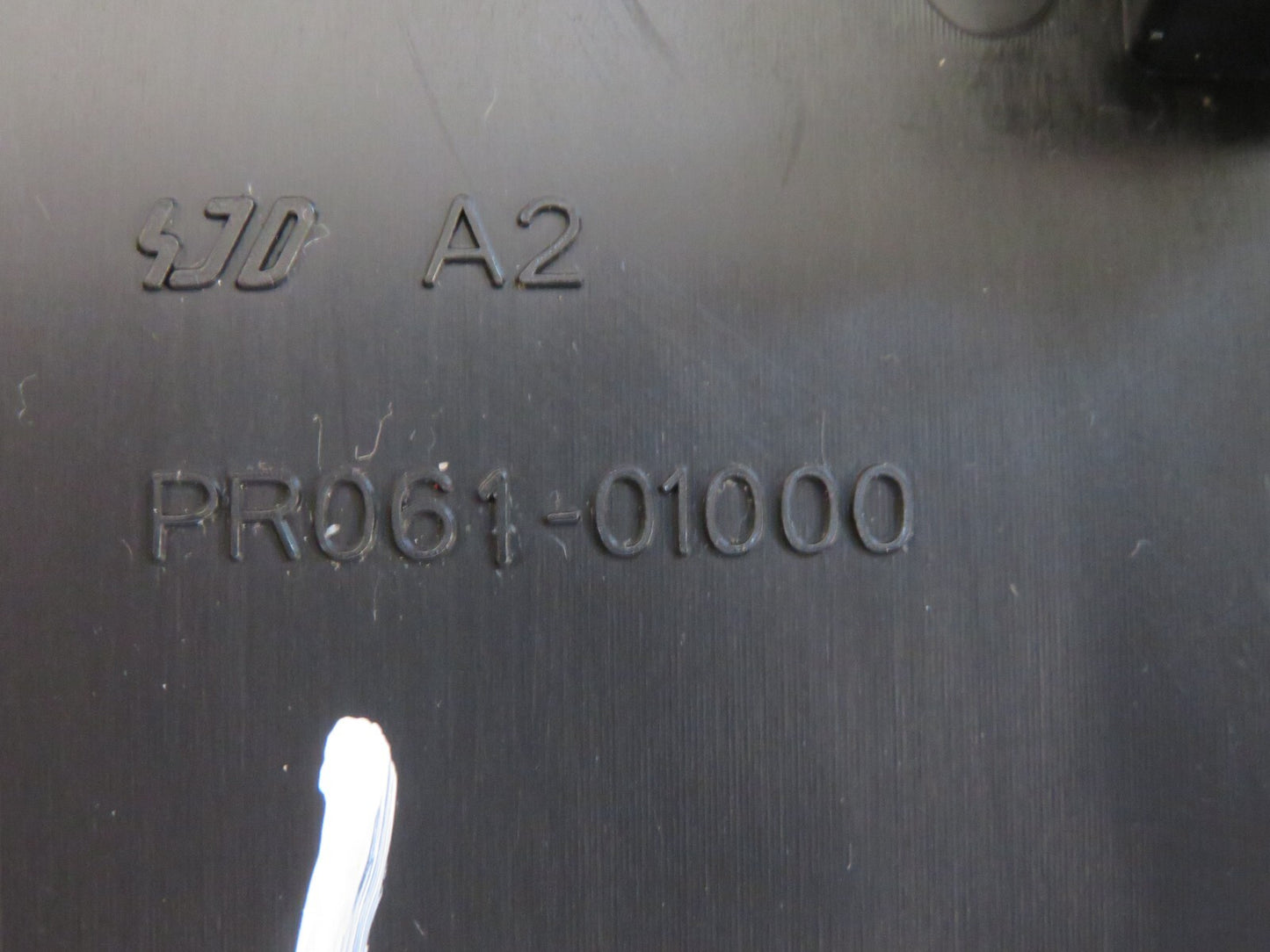 PEUGEOT 4007 ENGINE BAY FUSE BOX COVER PR061-01000 2007-2012 1603-1