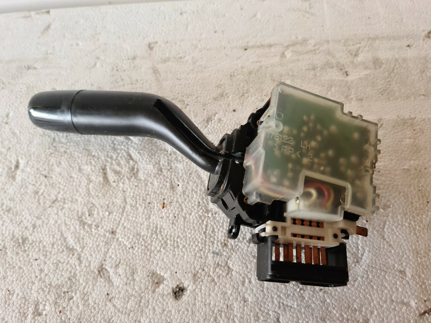 MAZDA DEMIO WIPER STALK 1996-2002 HW52-1