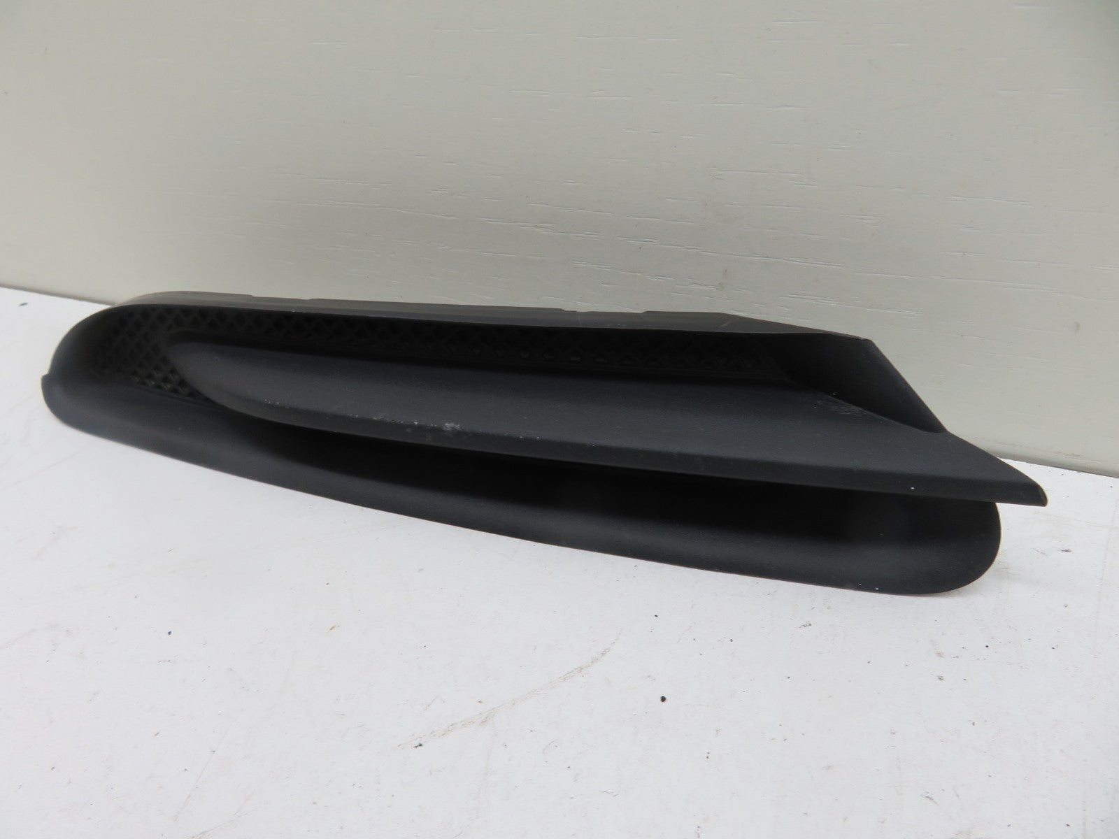 VAUXHALL MOKKA OSF DRIVER FRONT BUMPER TRIM 2012-2016 1147-3
