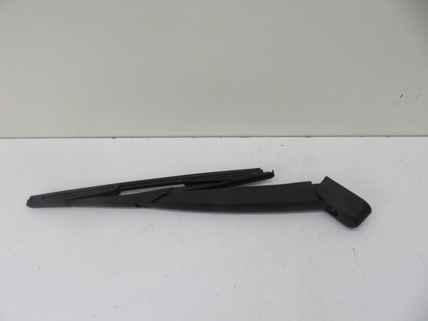 VAUXHALL ASTRA MK5 REAR WIPER ARM 2004-2010 1049-7