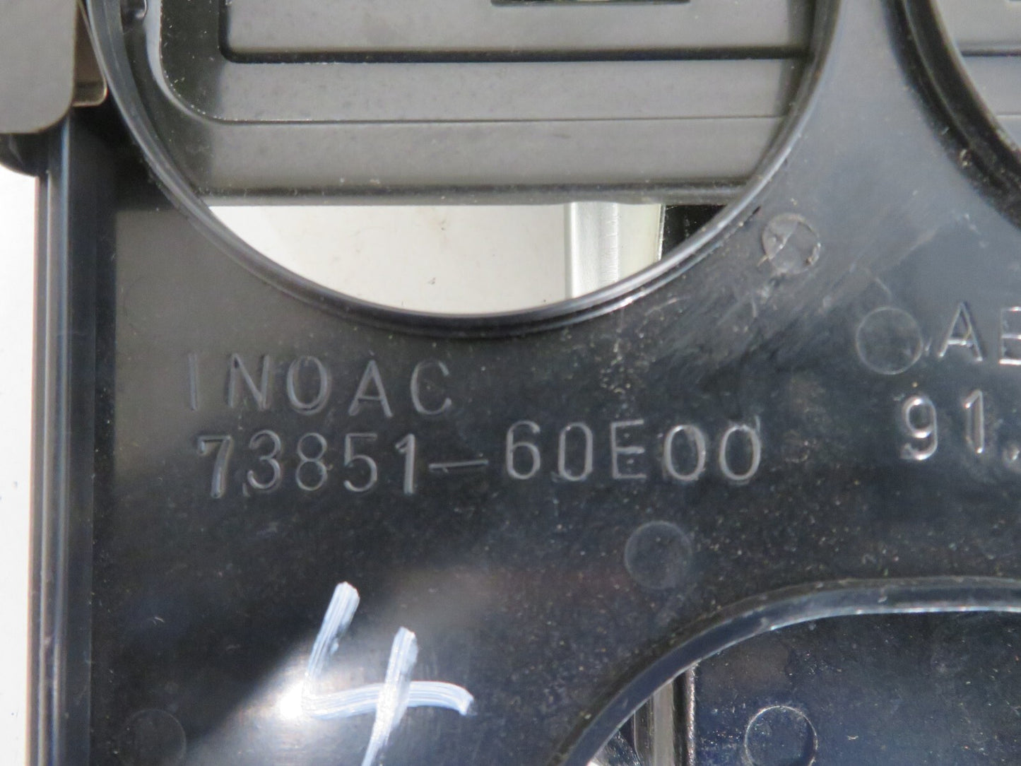 SUZUKI SWIFT GLS DASH TRIM ASH TRAY CUP HOLDER 73851-60E00 1988-2002 1439-4