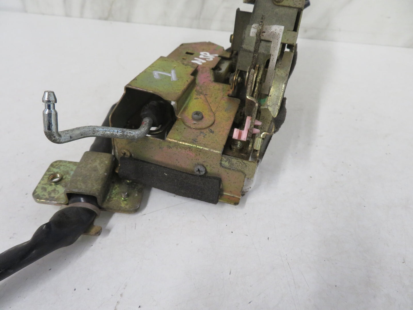 HONDA CRV MK2 NSR DOOR LOCK CATCH 2002-2006 1624-1