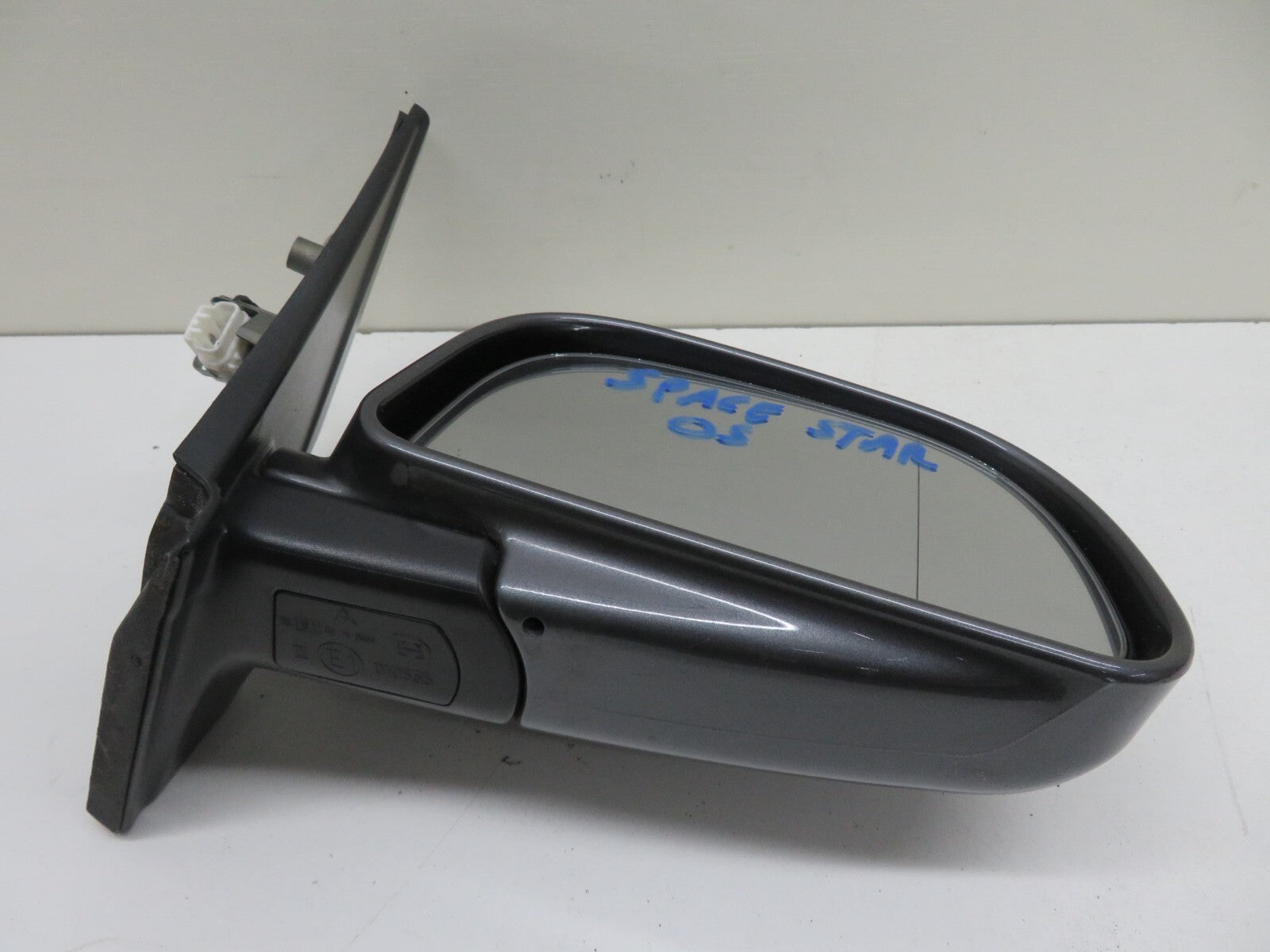MITSUBISHI SPACE STAR OS DRIVER DOOR  WING MIRROR 1998-2002