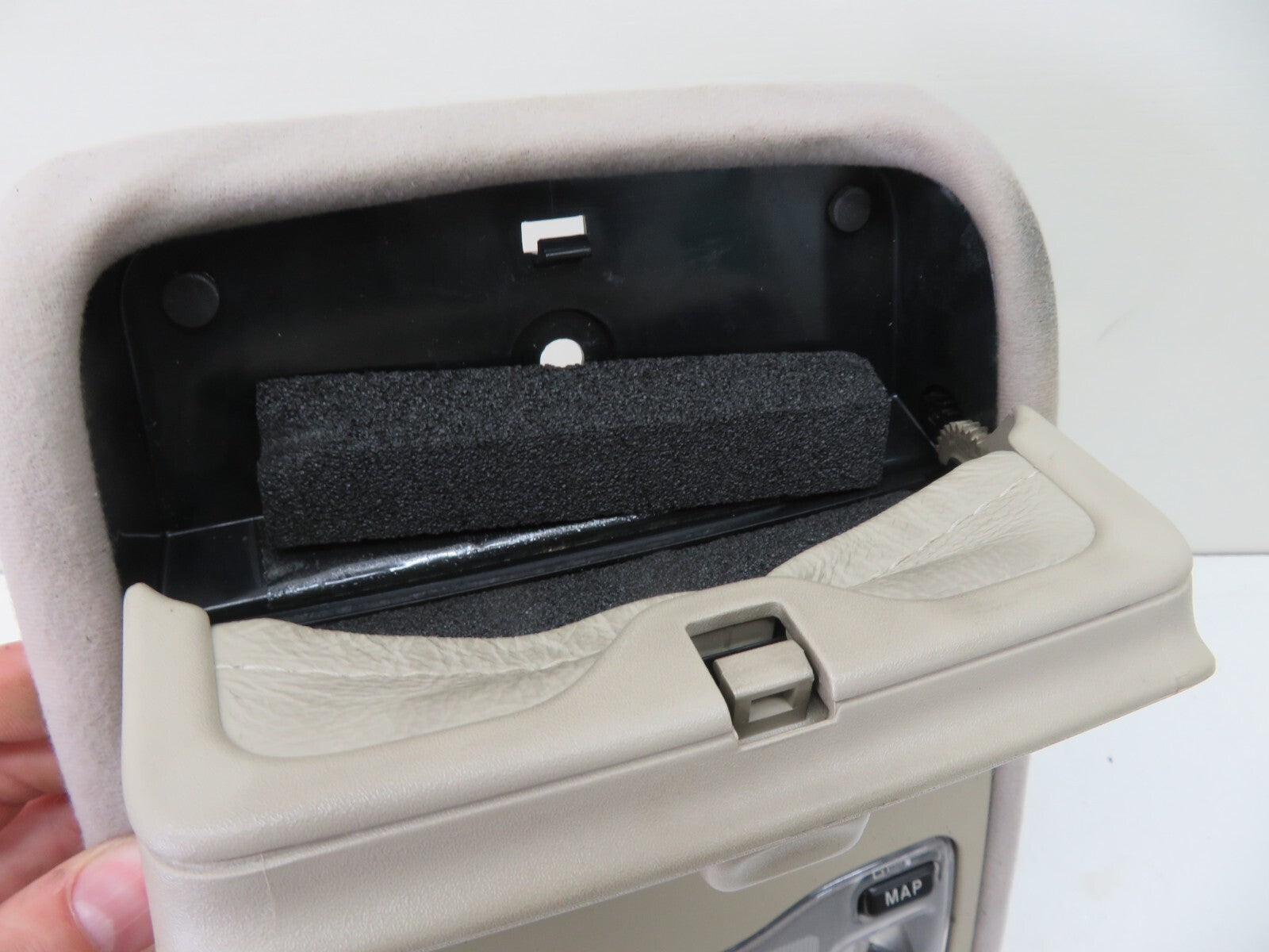 JAGUAR XJR INTERIOR ROOF LIGHT SUNGLASSES COMPARTMENT 1994-2001 1800-5