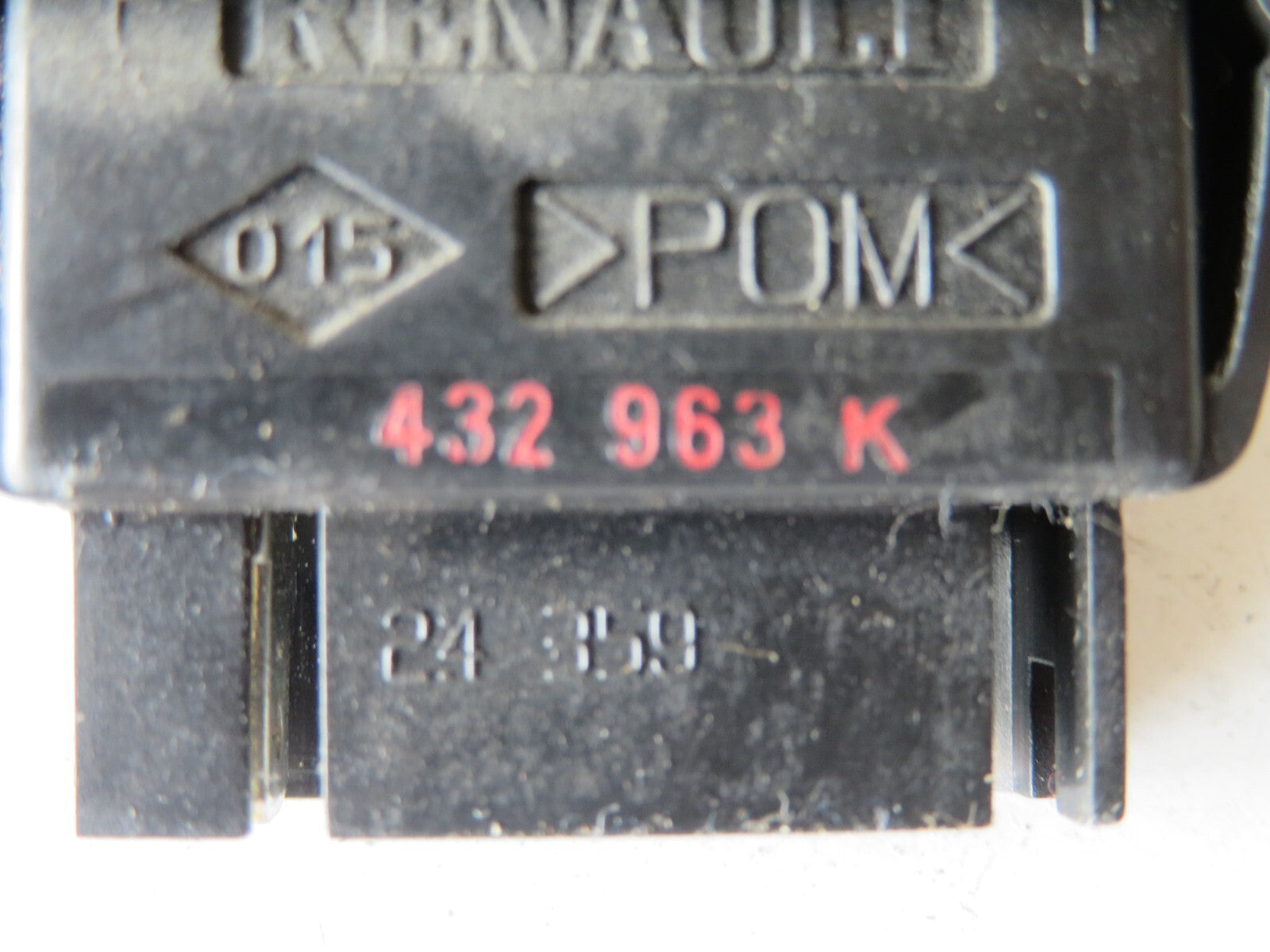 RENAULT SCENIC MK1 REAR WINDOW SWITCH 432963K 1999-03 AMS1523