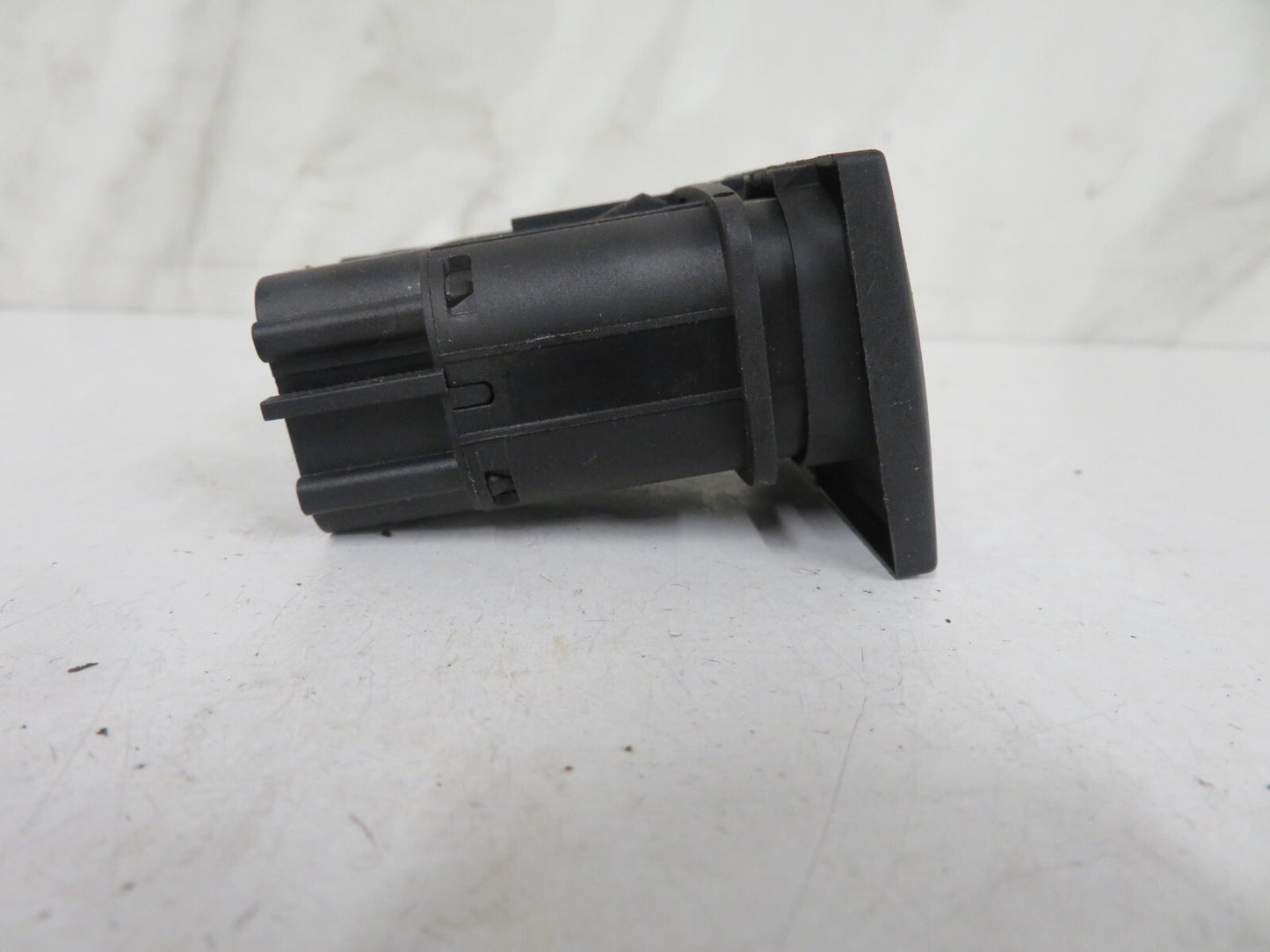 FORD MONDEO MK3 WINDOW DEMIST SWITCHES 2000-2006 1639-8