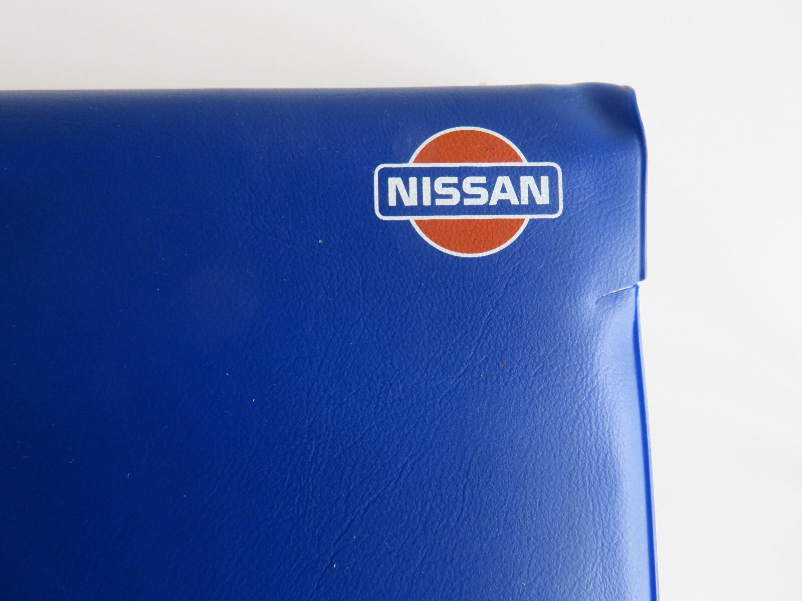 NISSAN MICRA OWNERS MANUAL WITH FOLDER 1997-2003 HM3-2
