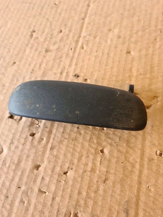 FORD FIESTA MK4 NS PASSENGER EXTERNAL DOOR HANDLE 1996-2002 