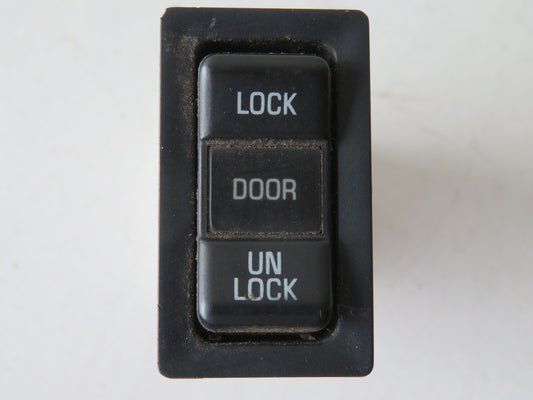 RENAULT TWINGO DOOR LOCK SWITCHES 2014-2017 AMS1558