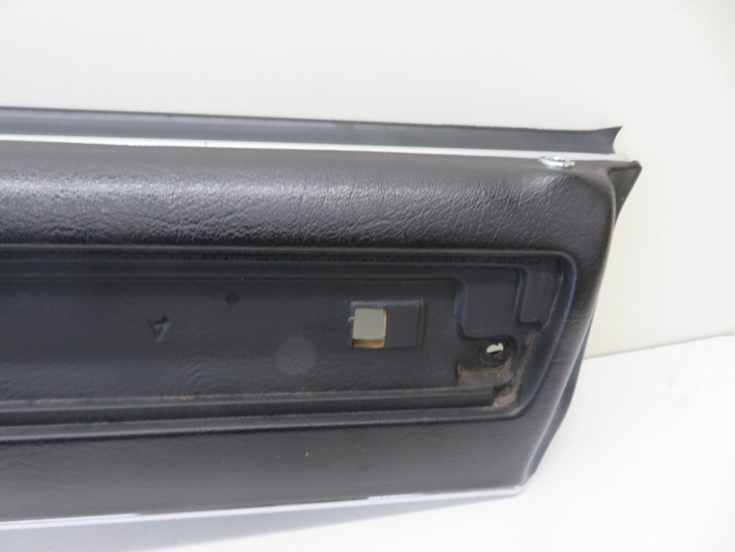 JAGUAR XJR OSF DRIVER DOOR CARD UPPER PANEL 1994-2001