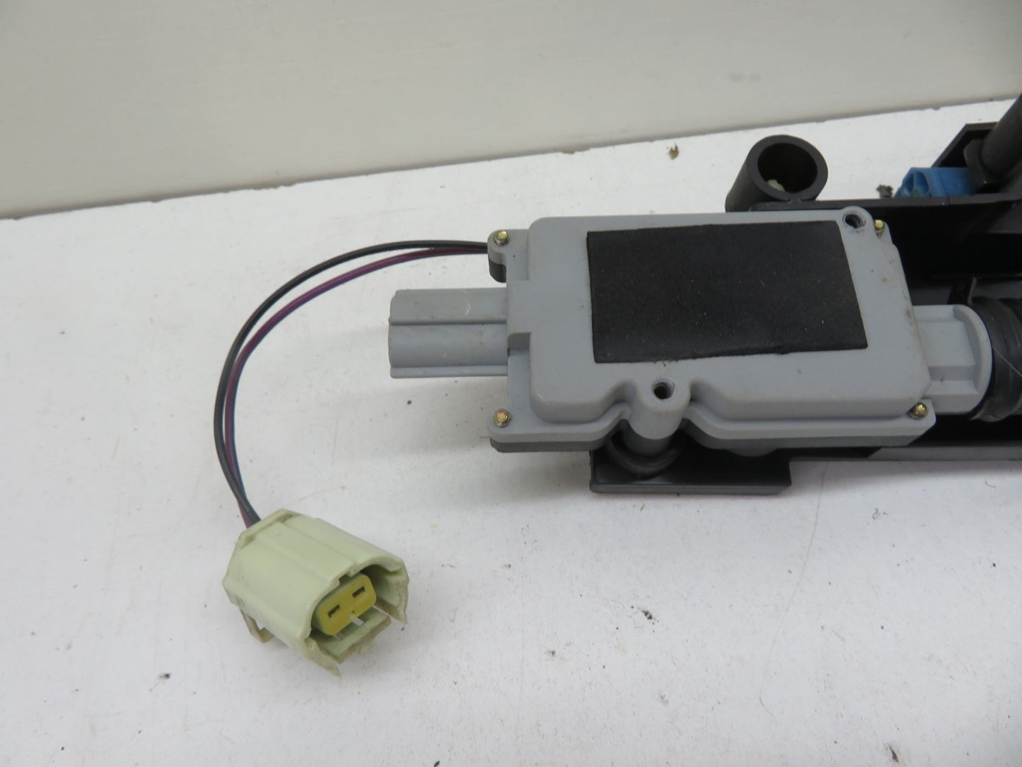 LAND ROVER FREELANDER 1 TAILGATE BOOT LOCK ACTUATOR 2004-2006 1672-14