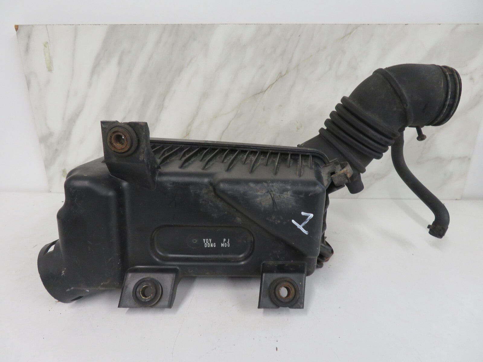 HYUNDAI GETZ AIR FILTER BOX 28111-1C000 2002-2005 1647-1