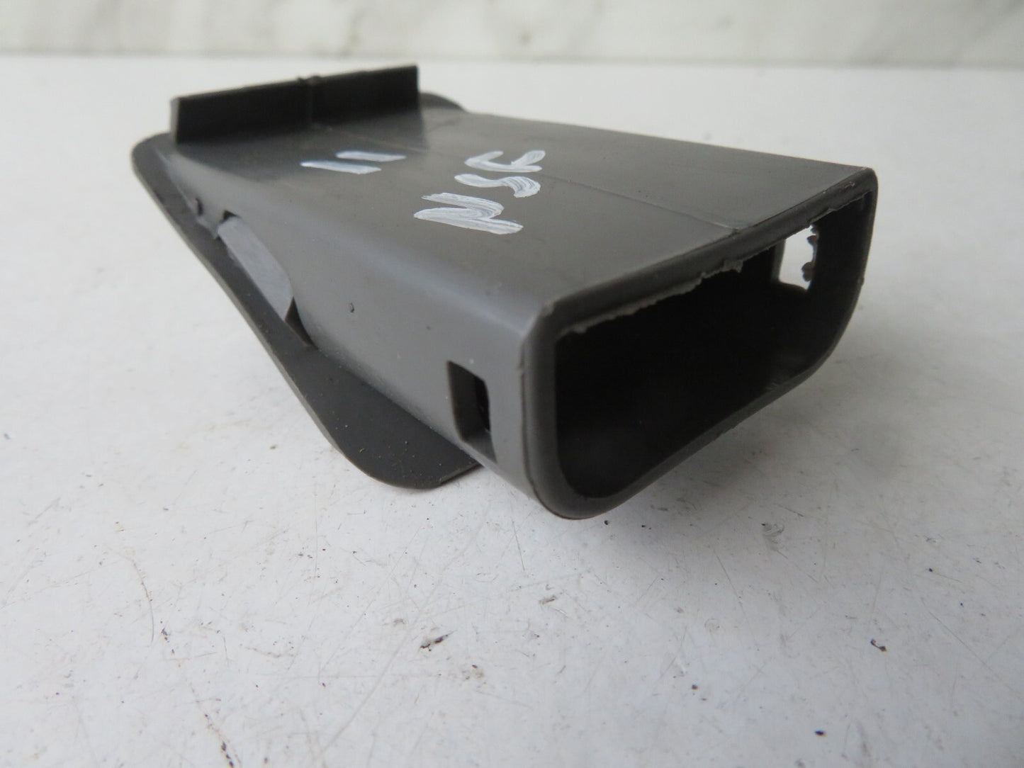 SUZUKI JIMNY NS DASHBOARD AIR VENT 1998-2004 AMS1004-11