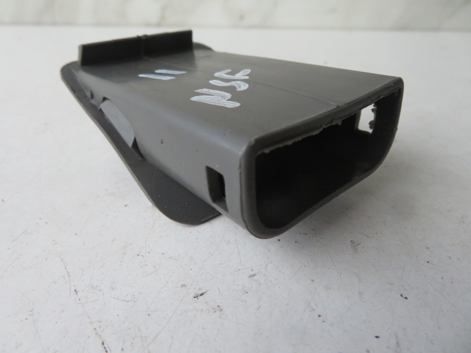 SUZUKI JIMNY NS DASHBOARD AIR VENT 1998-2004 AMS1004-11