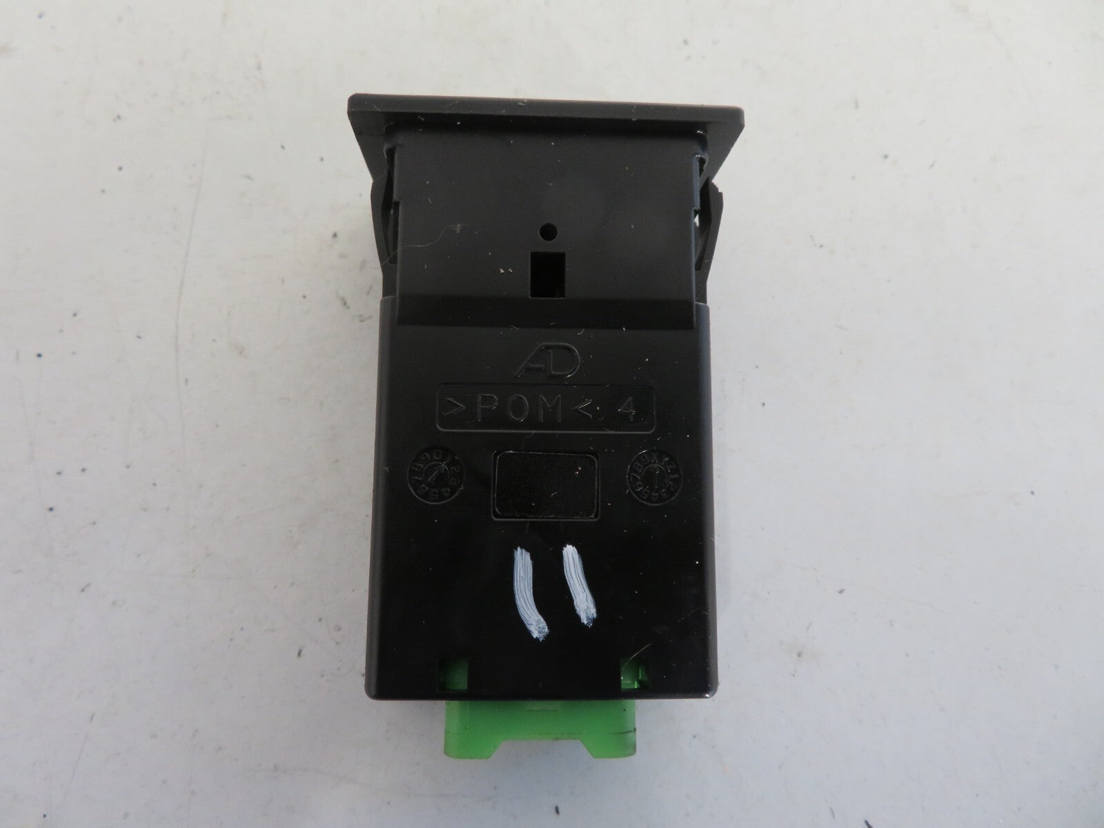 SUZUKI SWIFT GLS REAR WINDOW DEMIST SWITCH 1988-2002 1439-11