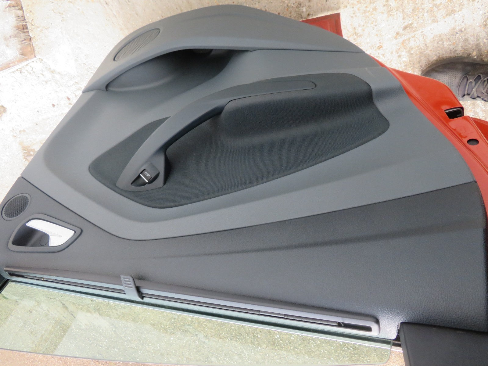 FORD CMAX C MAX NSR PASSENGER REAR DOOR IN ORANGE 2010-2015 (SEE PHOTOS)