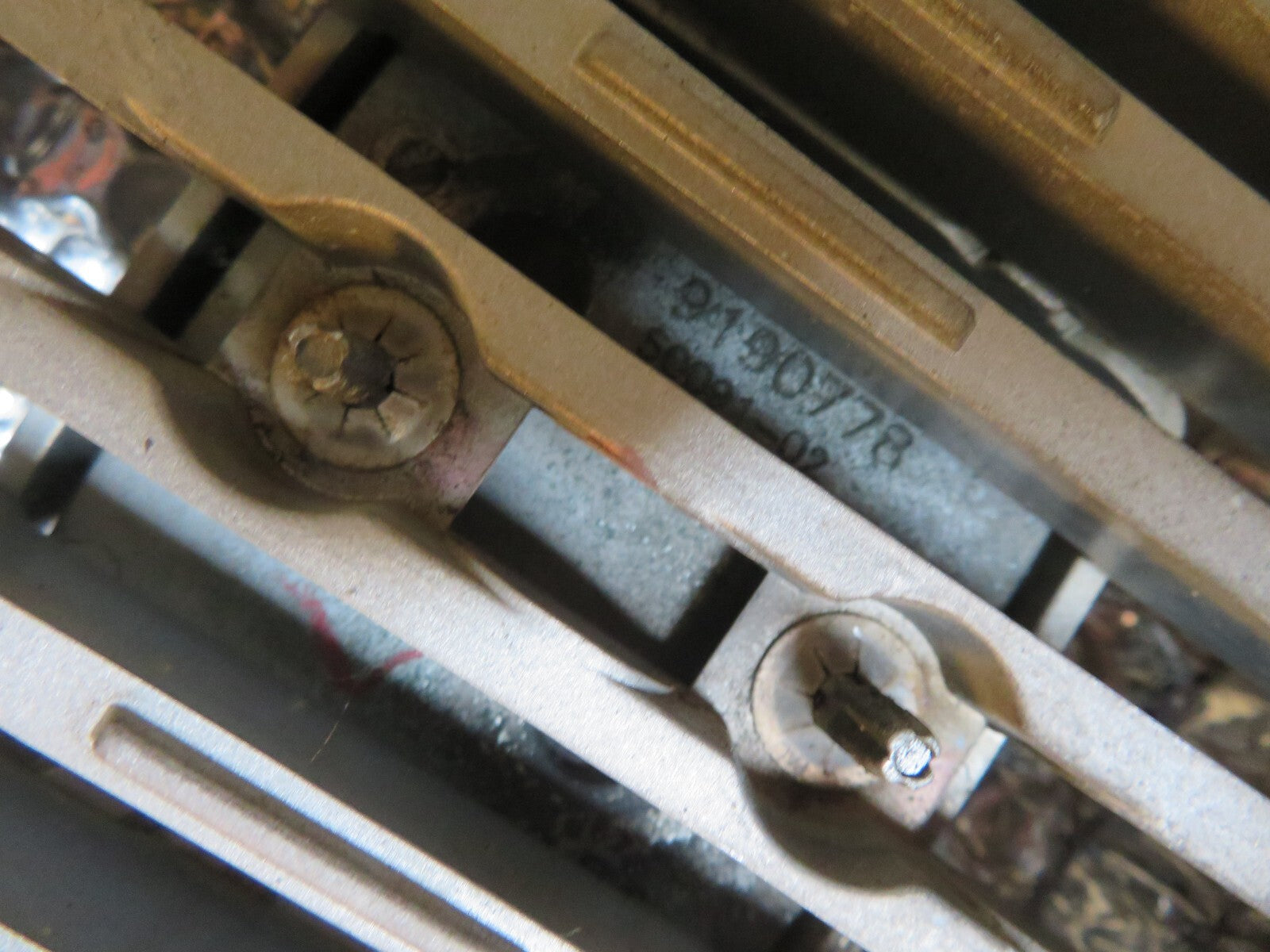 VOLVO C70 MK1 T5 FRONT GRILL 1998-2004