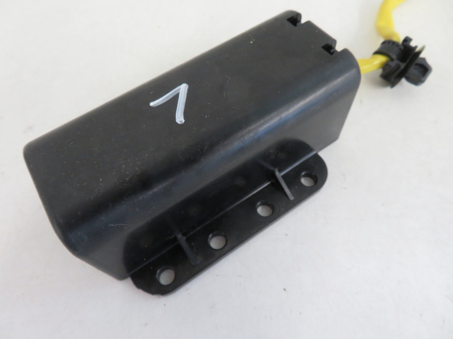 PEUGEOT 4007 PASSENGER AIR BAG ON OFF SWITCH 8610A054 2007-2012 1452-7
