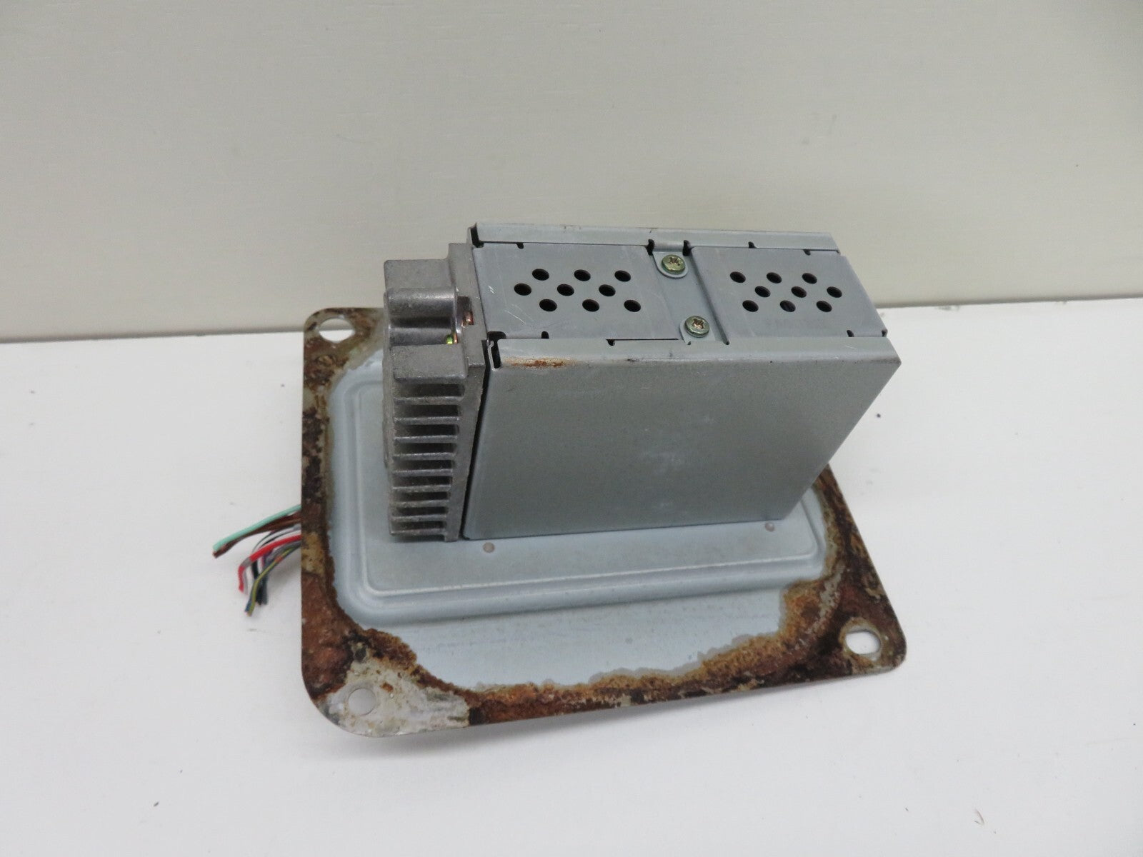 TOYOTA LEXUS SOARER STEREO AMPLIFIER 86280-24130 1991-1999 1242-9