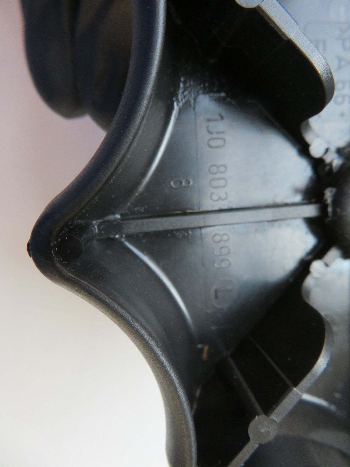 SKODA FABIA MK1 SPARE WHEEL CLAMP 1999-2004 1741-14