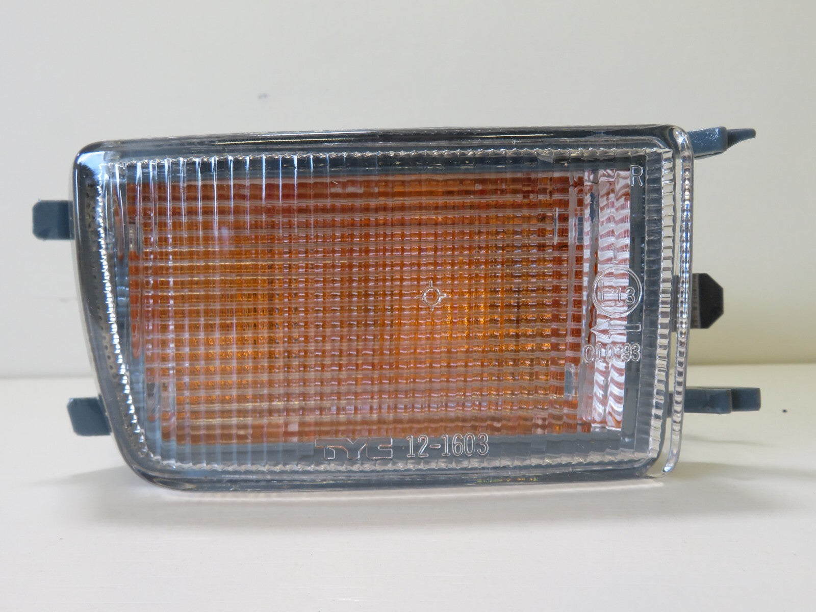 OS DRIVER RH CORNER LIGHT CLEAR INDICATOR LIGHT FOR VW GOLF 1992-1997 #RFS