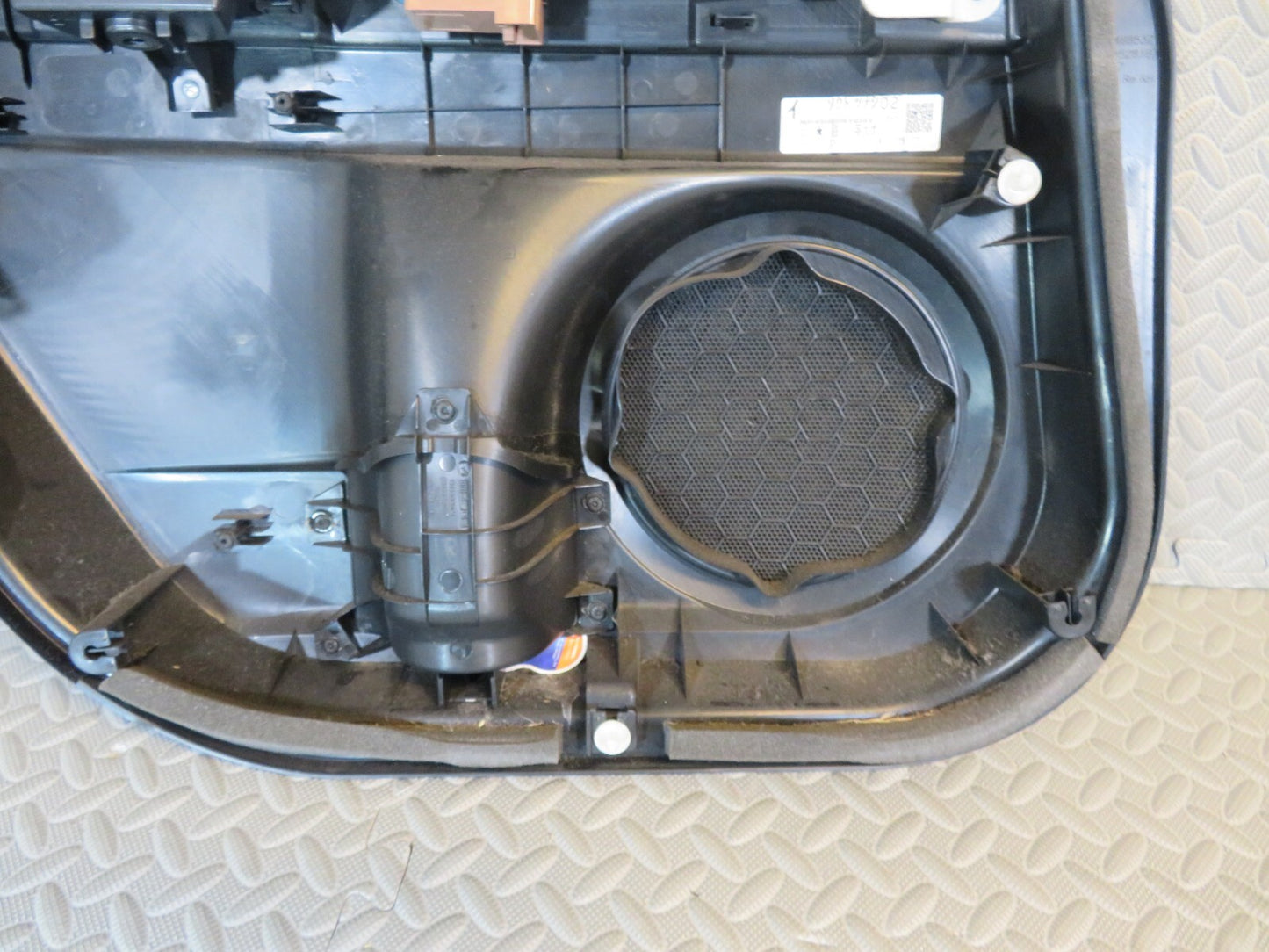 MAZDA CX7 OSR DOOR CARD 2010-2012