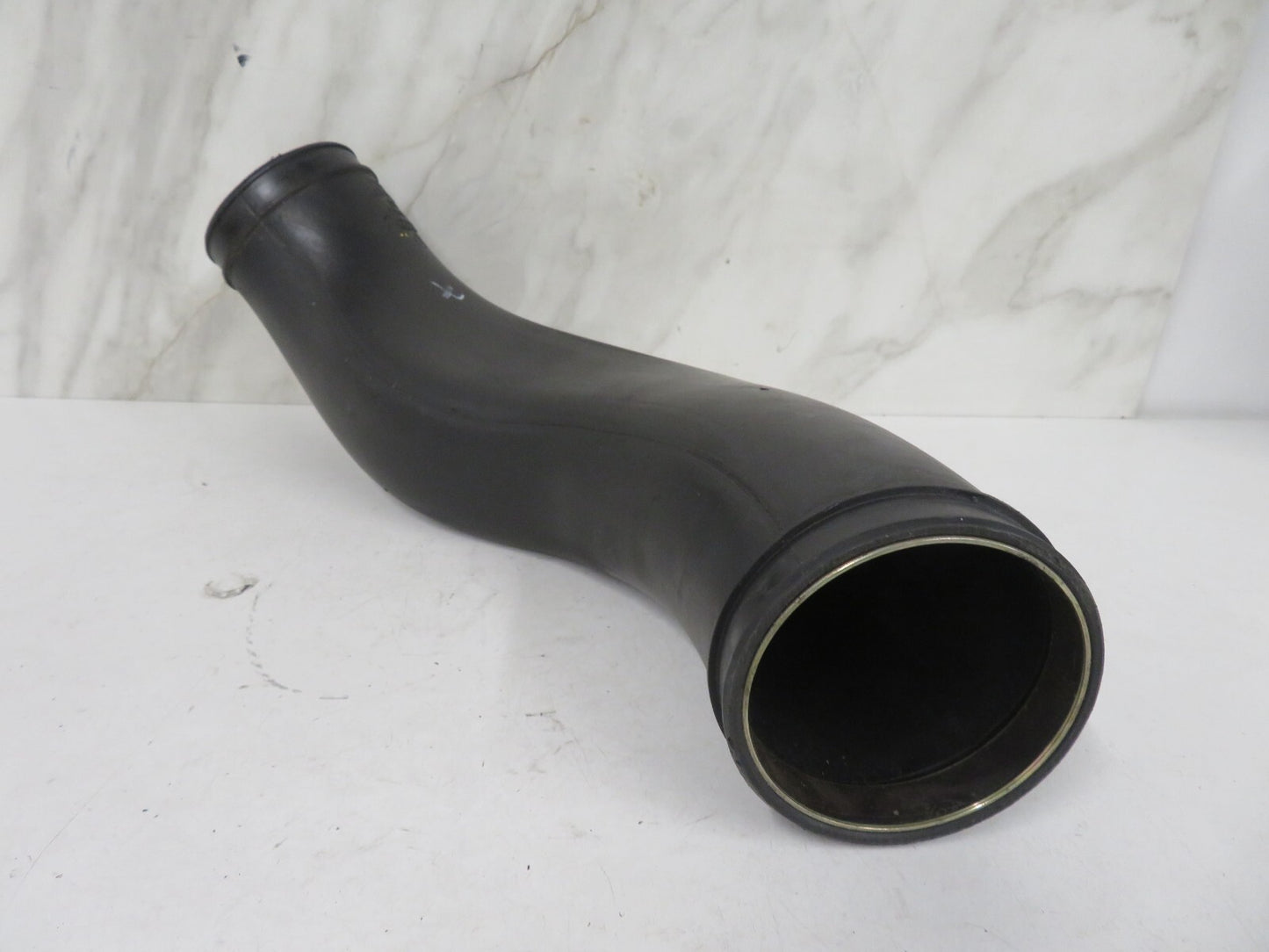 AUDI A8 D2 V8 AIR INTAKE PIPE 077129827 1998-2002 1515-6