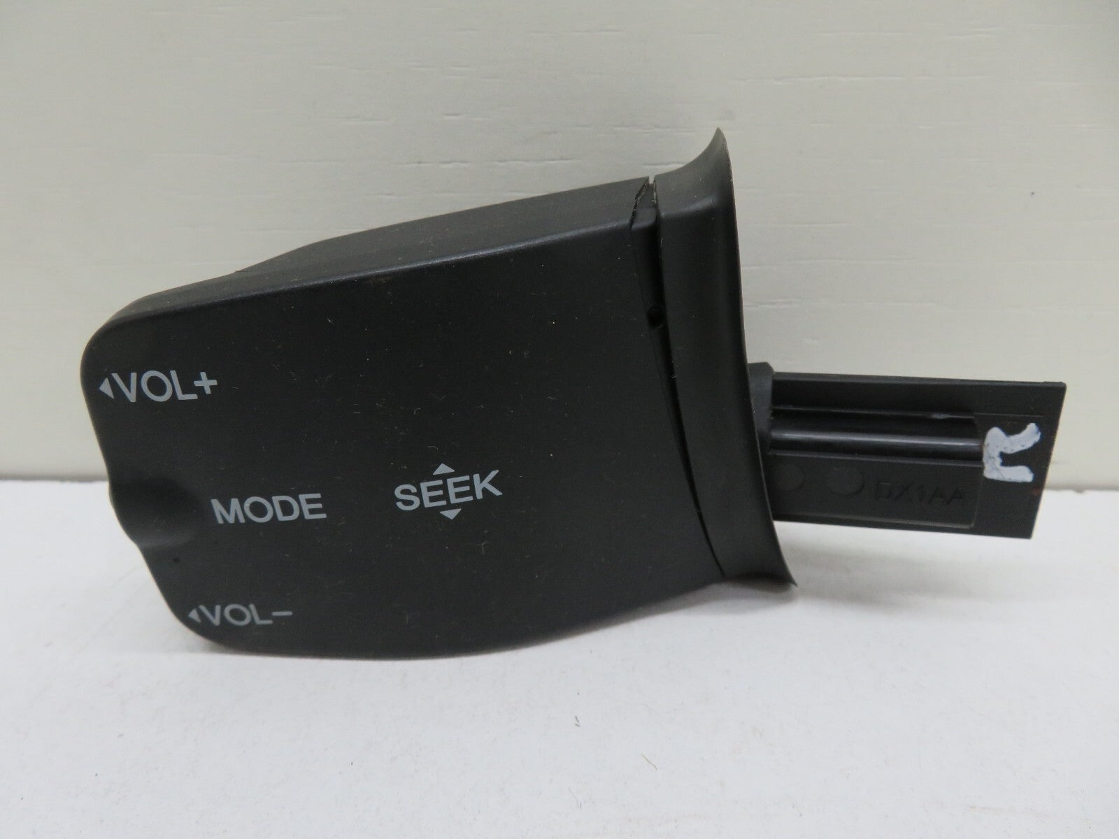 FORD FOCUS ST225 STEERING WHEEL VOLUME CONTROL SWITCHES 2005-2010 #1411-21