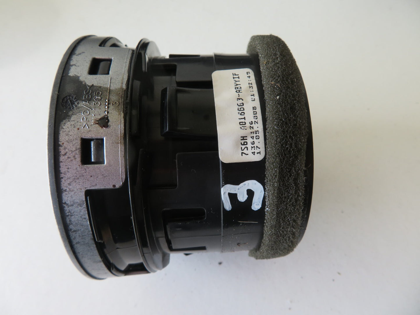 FORD FIESTA MK6 DASHBOARD FRONT AIR VENT 2002-2008 AMS1630-3