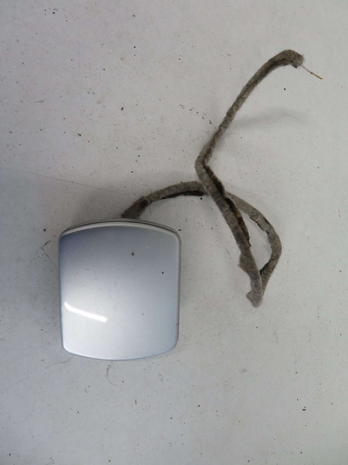 AUDI A8 D2 GPS AERIAL ANTENNA 4D0919889 1998-2002 A1636-13