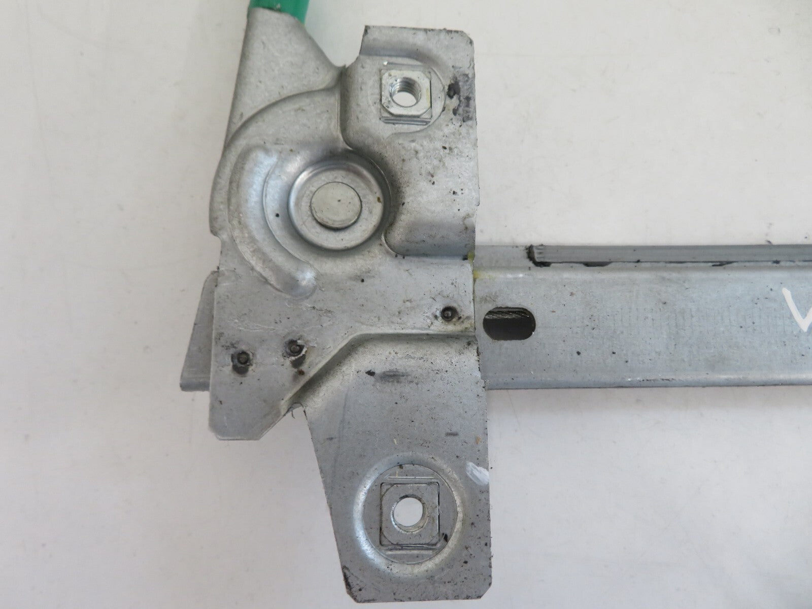 VOLVO V40 NSR PASSENGER REAR WINDOW REGULATOR 1995-2004 AMS-11