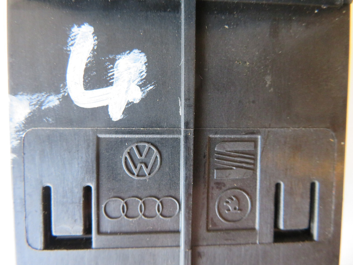 VOLKSWAGEN VW BORA HEADLIGHT CONTROL SWITCH BK71C0941531A 1998-2004 AMS1036-4