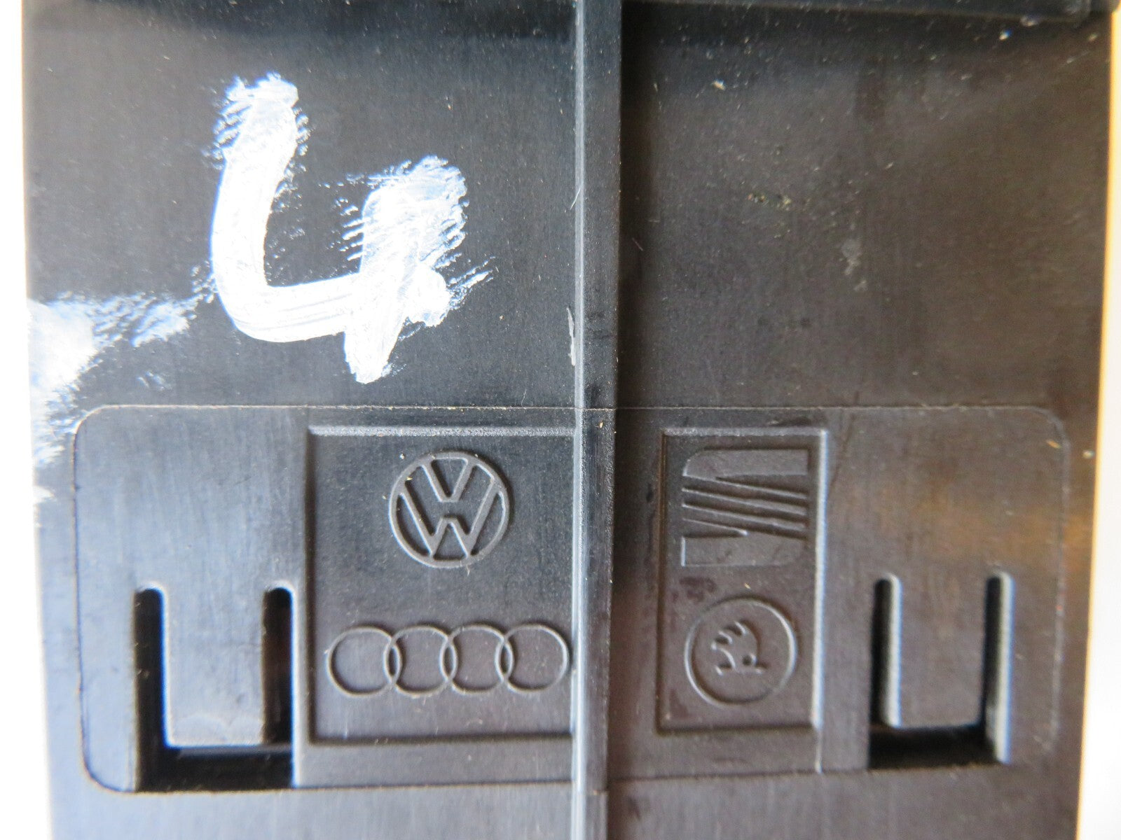 VOLKSWAGEN VW BORA HEADLIGHT CONTROL SWITCH BK71C0941531A 1998-2004 AMS1036-4