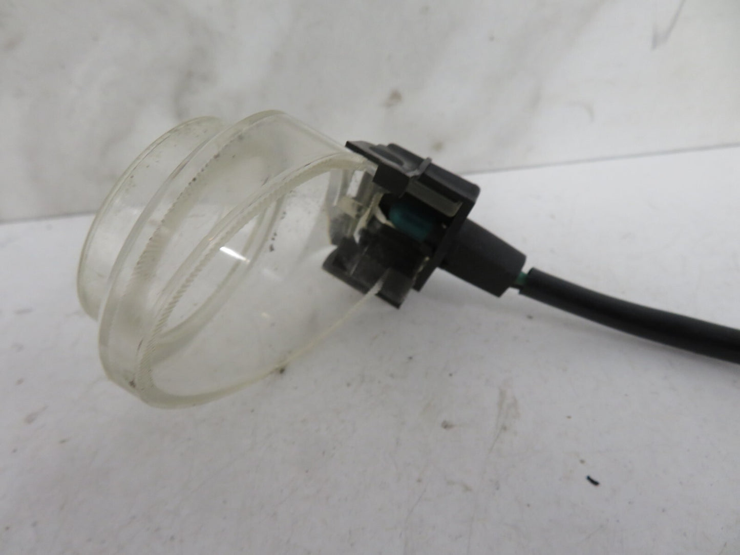 TOYOTA MR2 MK2 SW20 KEY LIGHT SURROUND BROWN PLUG TYPE MIX1419-33