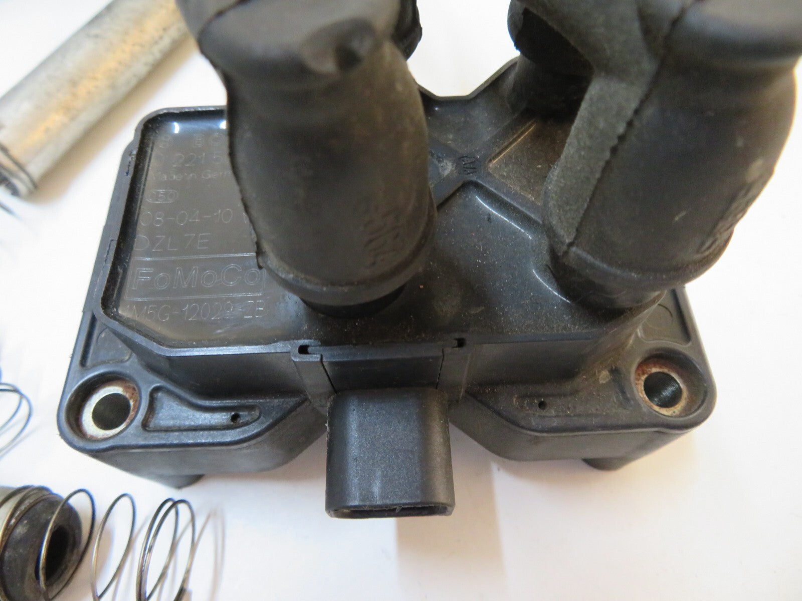 FORD KA MK1 1.3 IGNITION COIL PACK WITH LEADS 4M5G-12029-ZB 1996-2008 B9