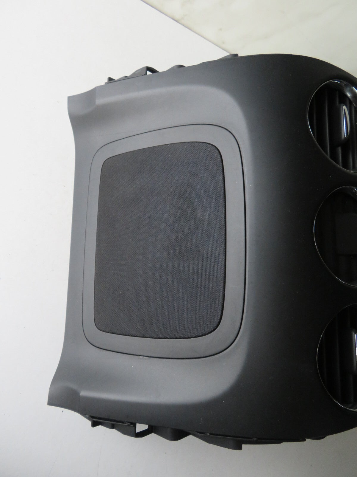 MAZDA CX7 CENTRE DASHBOARD AIR VENTS TRIM 2009-2012