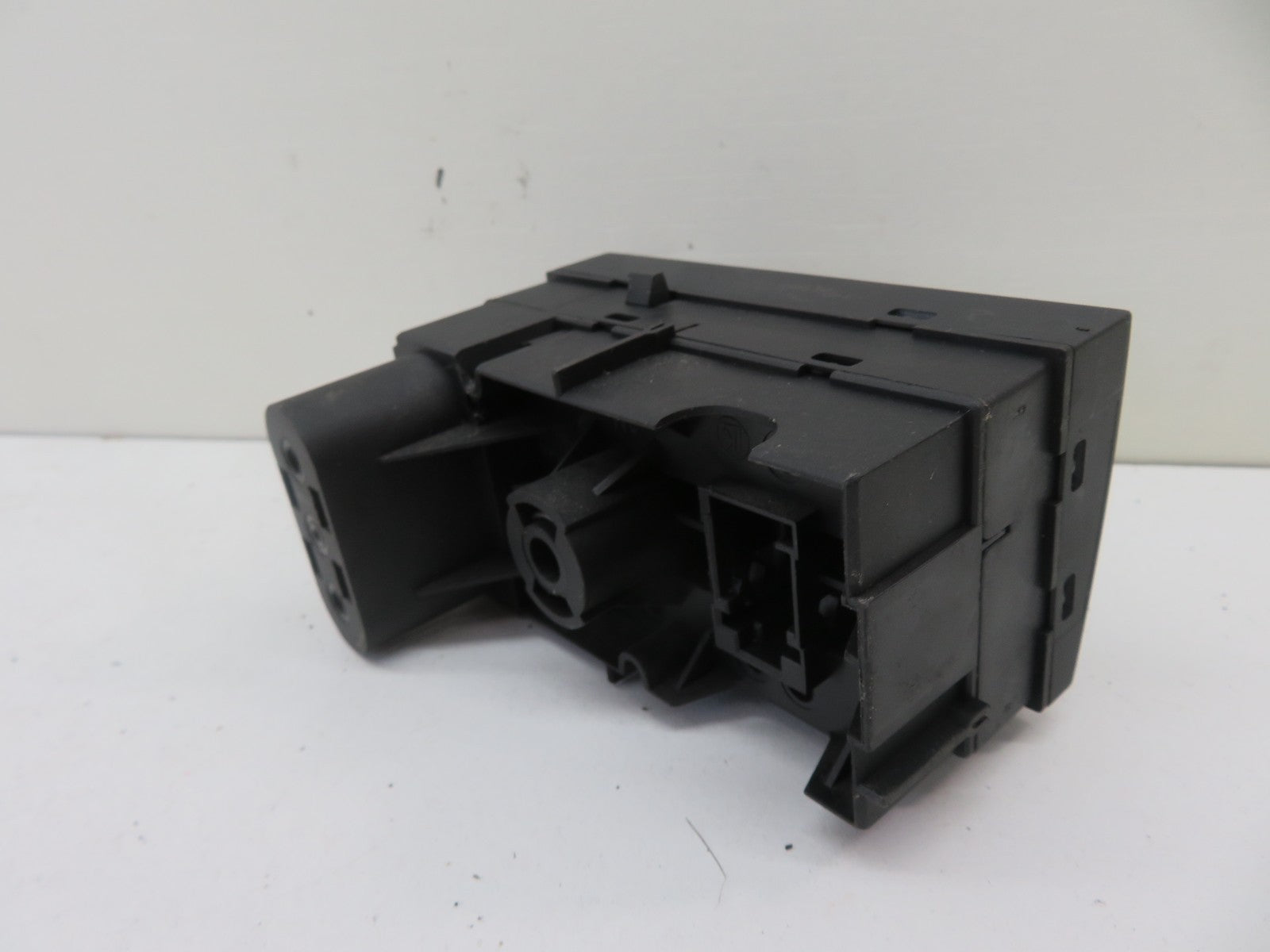 VAUXHALL VECTRA C HEADLIGHT CONTROL SWITCH 13177066 2002-2008 KF55-2