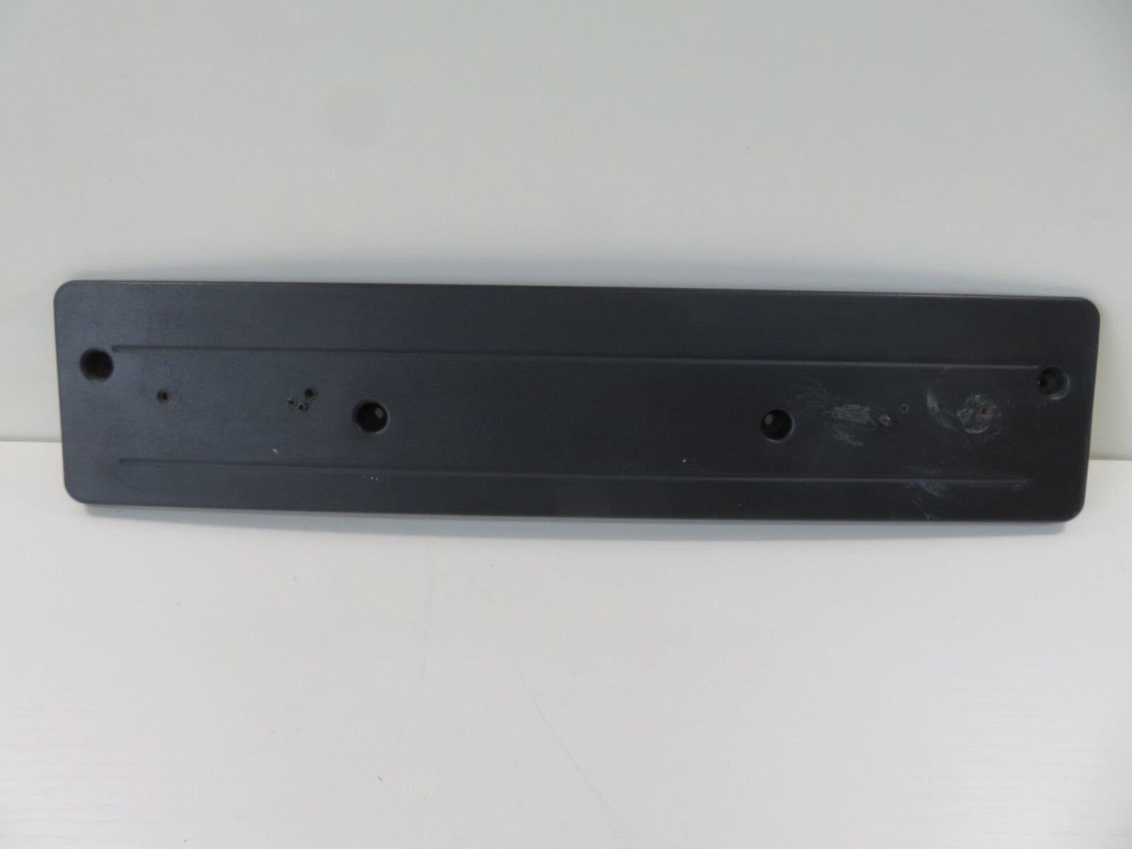 BMW X5 E53 FRONT NUMBER PLATE TRIM HOLDER 8403075 1999-2003 MIX1647-1