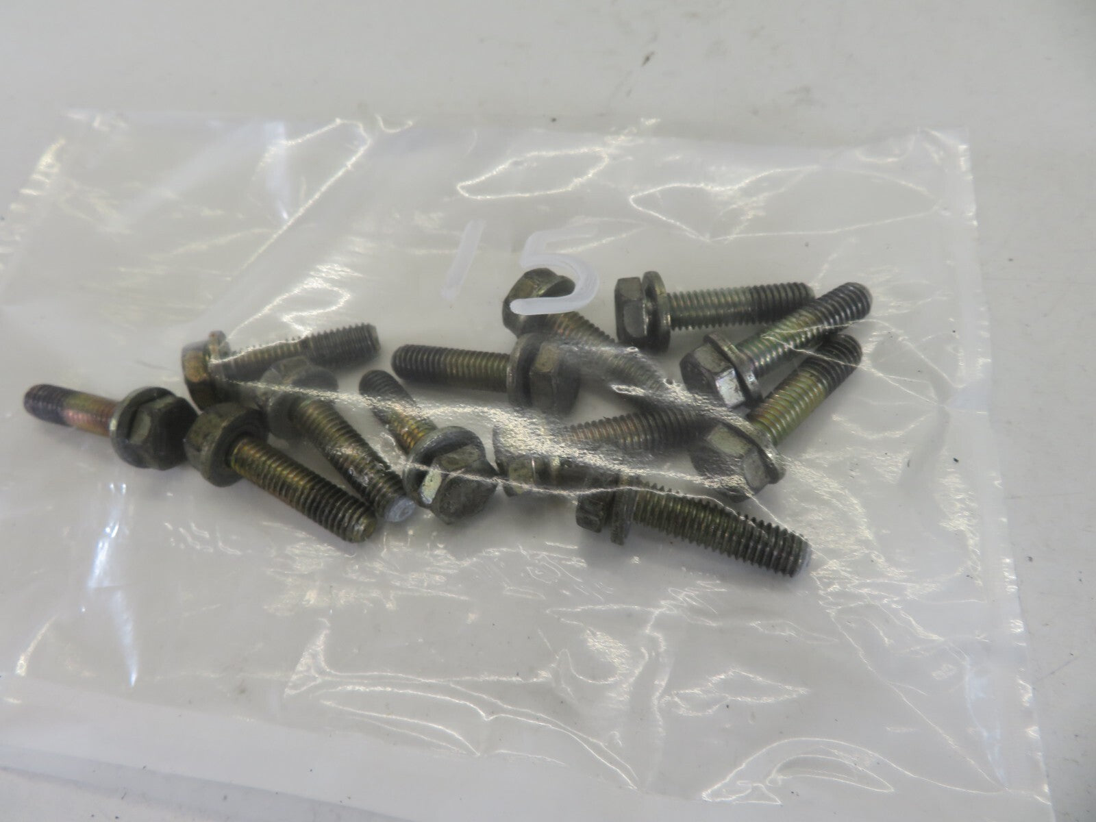 BMW 528I E39 IGNITION COIL PACK BOLTS 1995-2004 A1105-15