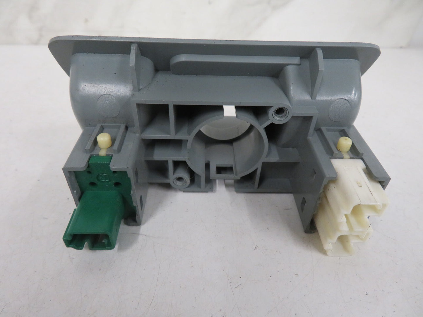 TOYOTA LEXUS SOARER BOOT SWITCH FUEL FLAP RELEASE 1991-2000 1424-21