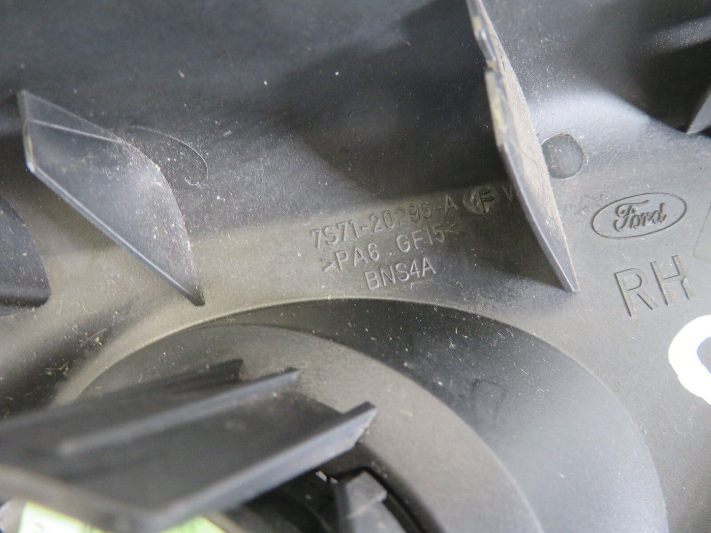 FORD MONDEO MK4 OSF TWEETER SPEAKER COVER TRIM 2007-2011 A1007-10