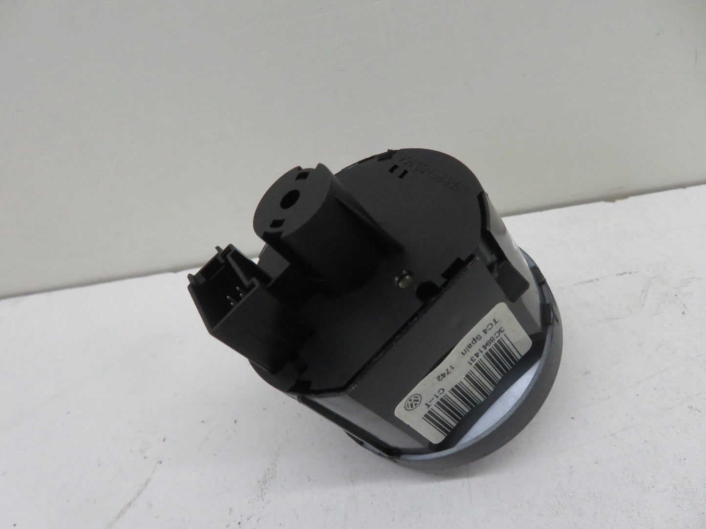 VW GOLF MK6 HEADLIGHT CONTROL SWITCHES 2009-2013 REF-11