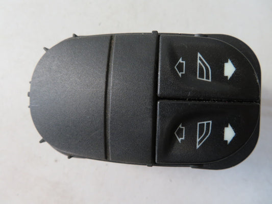 FORD ESCORT MK6 TWIN ELECTRIC WINDOW SWITCHES 95AG-14529-BA 1995-2000 AMS1311-10