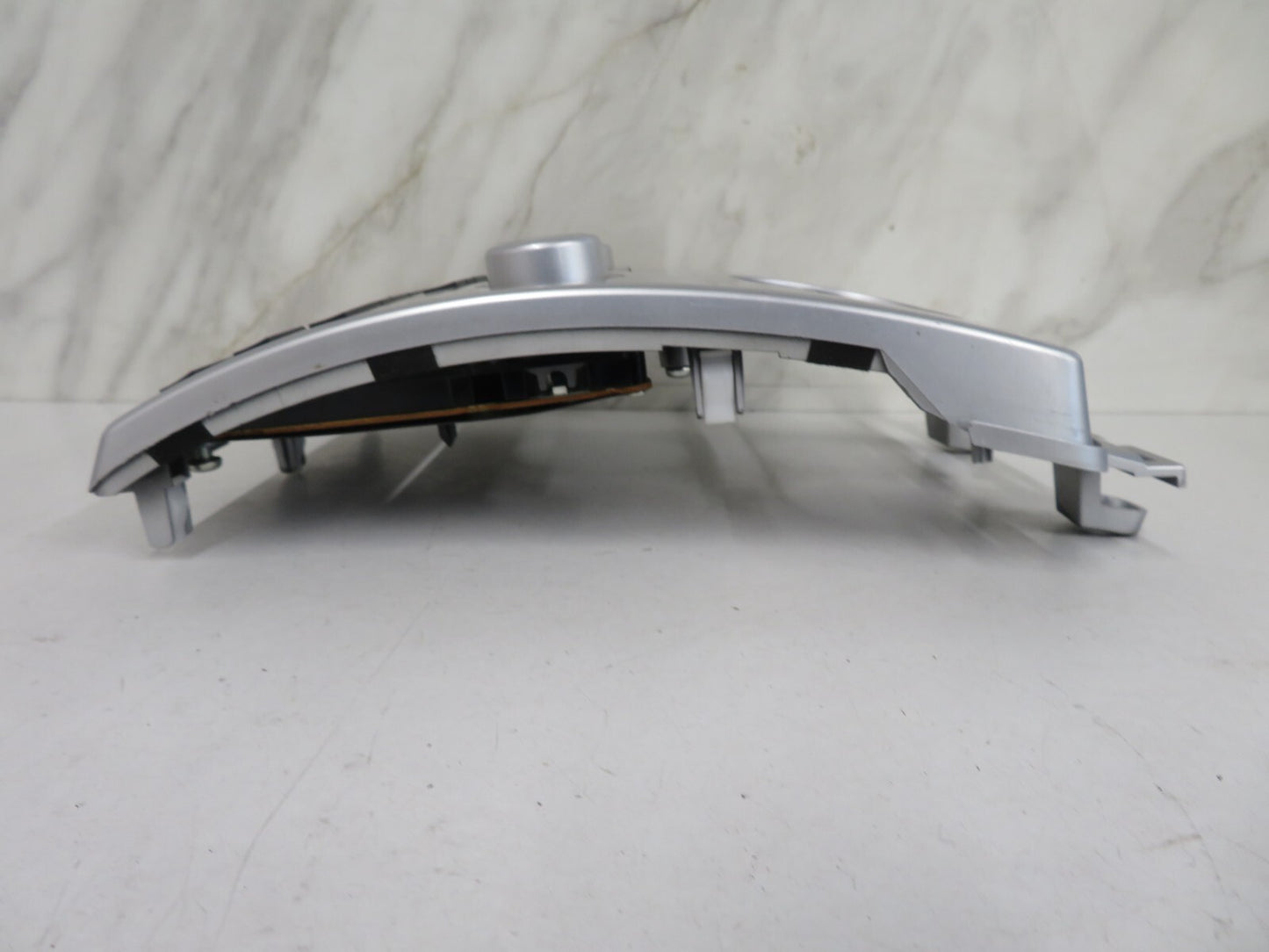 MAZDA 5 RADIO CD HEAD UNIT CC6079EG0 FASCIA TRIM 2006-2010 1511-2