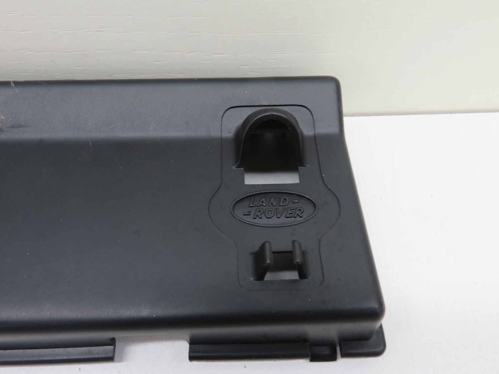 LAND ROVER FREELANDER 1 INTERIOR FUSE BOX COVER YQS000282 1998-2004 1310-14