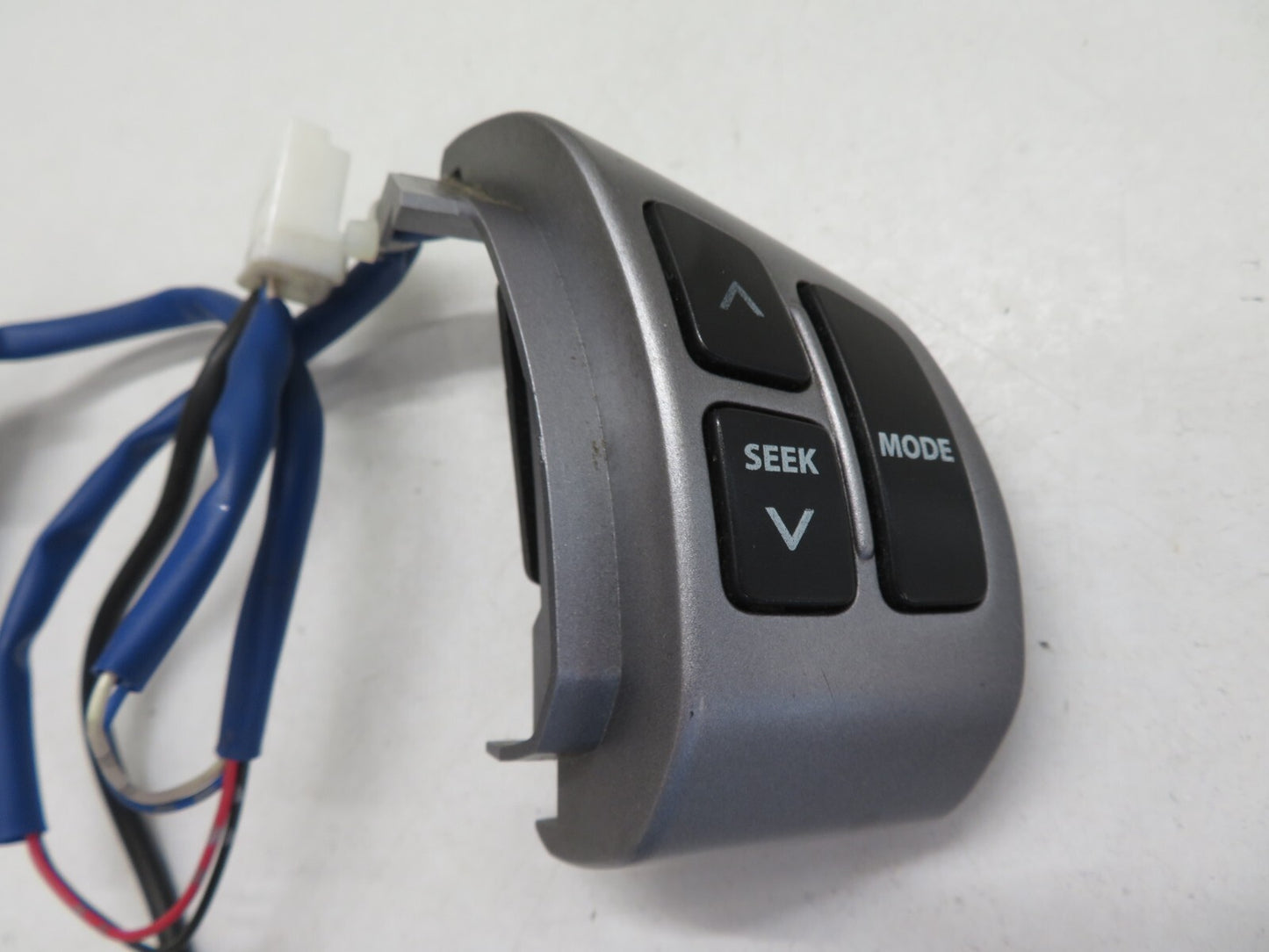 SUZUKI SWIFT STEERING WHEEL SWITCHES CONTROLS 2005-2010 AM1544-5